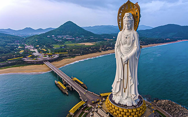 Top 10 Tallest Statues in the World: Giants That Touch the Sky 6 Guanyin of Nanshan 1