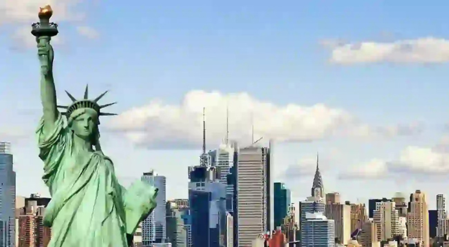 Top 10 Tallest Statues in the World: Giants That Touch the Sky 10 Statue of Liberty