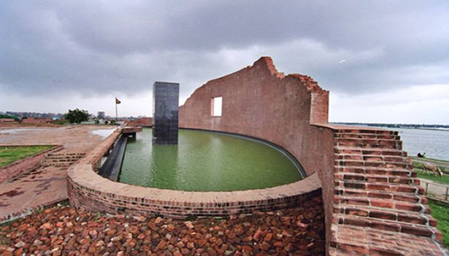 The architecture of the Holocaust memorial